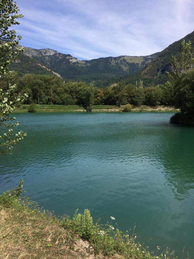 Les Deux Rives Bed & Breakfast Cierp Bagian luar foto