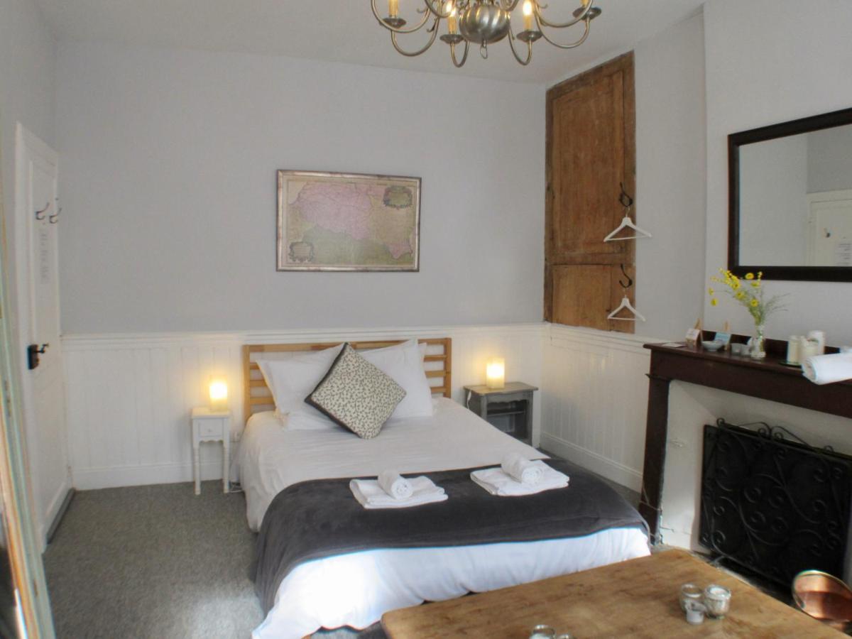 Les Deux Rives Bed & Breakfast Cierp Bagian luar foto